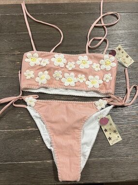Capittana bikini size large NWT